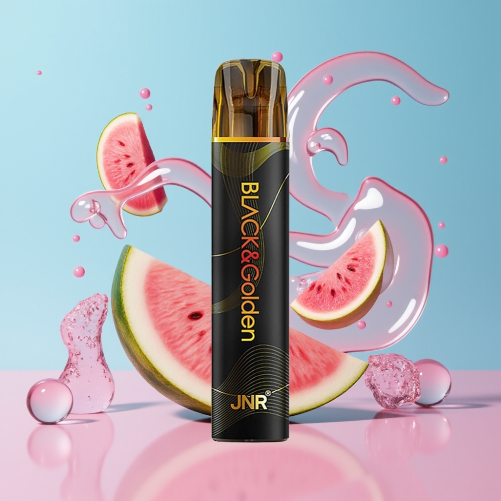 JNR Black&Golden 800 Puffs Vodový Bubblegum, 550mAh, 2ml, TPD, 2% Nikotín JNR Black&Golden 800 Puffs Vodový Bubblegum, 550mAh, 2ml, TPD, 2% Nikotín